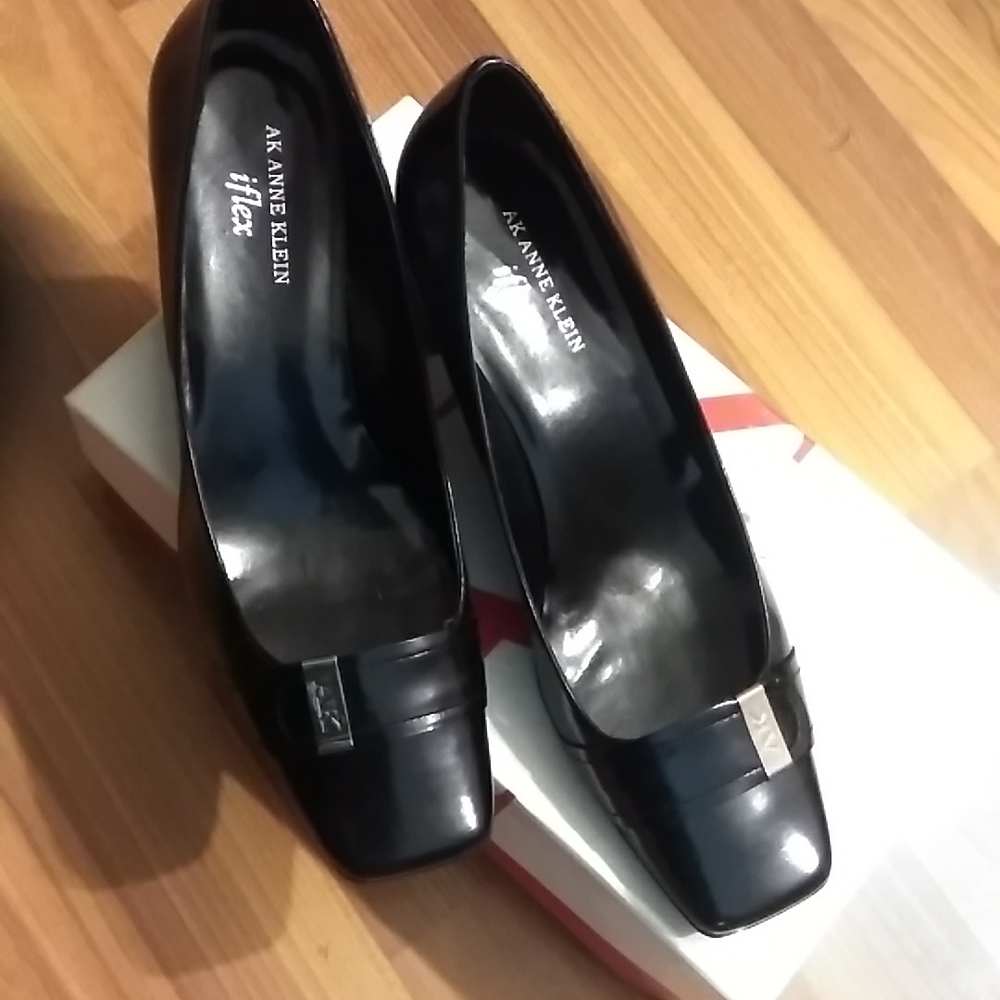 ANNE KLEIN FLEX DOMINIQUE HEELS